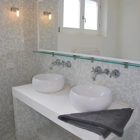Cicala Villa *